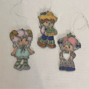 Vintage 80s Makit & Bakit Strawberry Shortcake Stained Glass Ornament Suncatcher